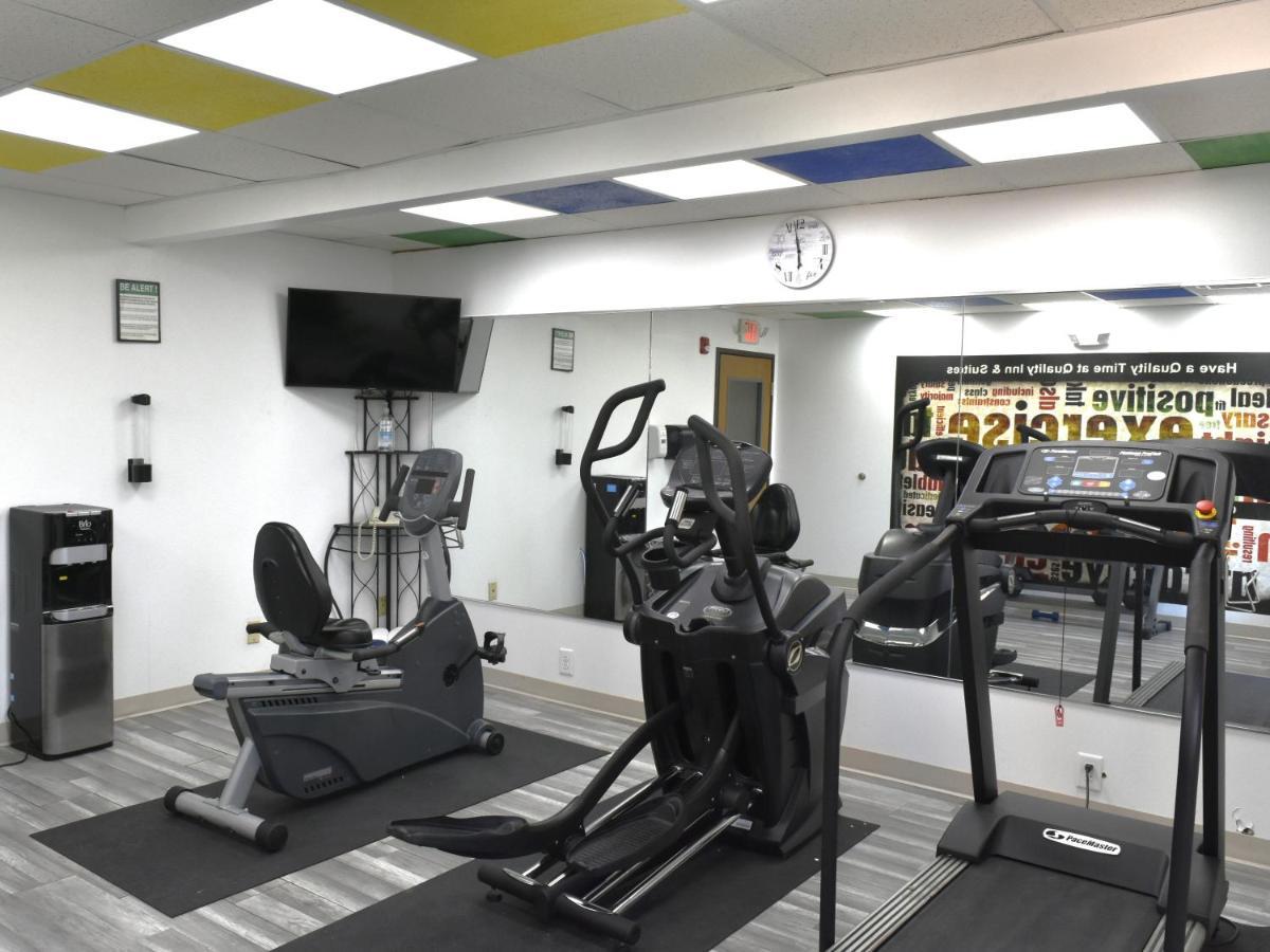 Quality Inn & Suites Brooks Louisville South エクステリア 写真