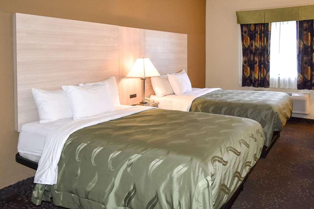 Quality Inn & Suites Brooks Louisville South 部屋 写真