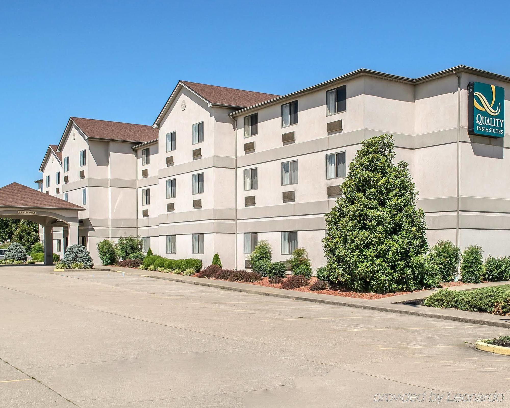 Quality Inn & Suites Brooks Louisville South エクステリア 写真